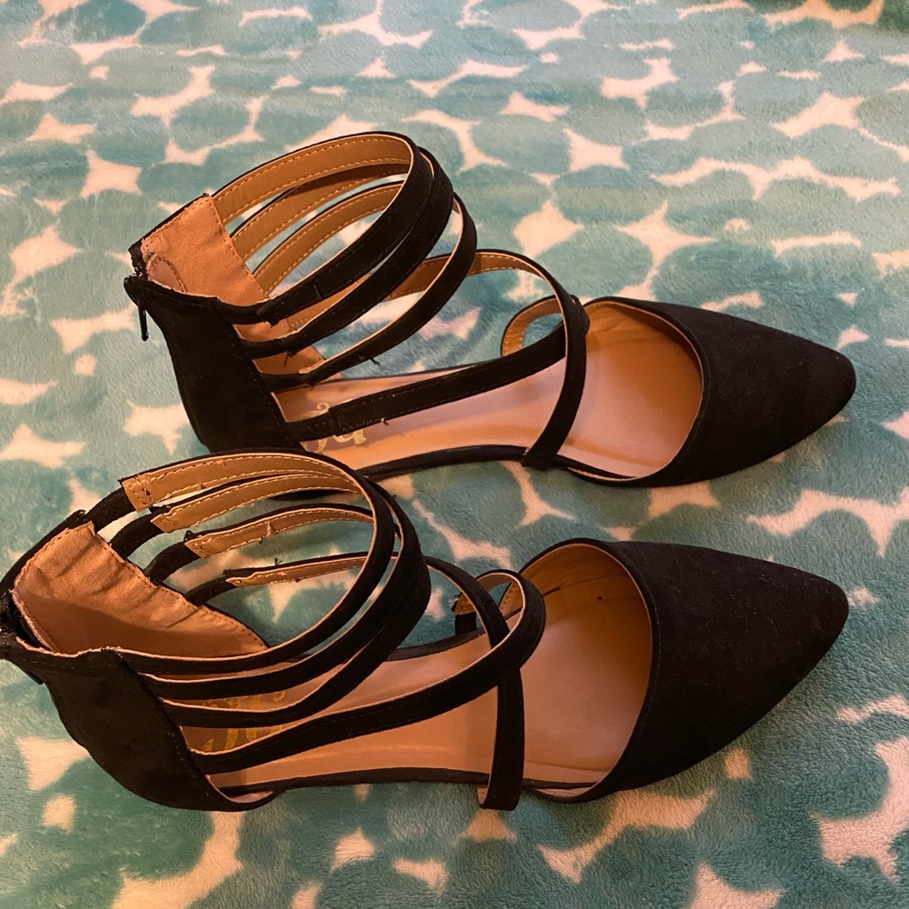 Black strappy flats